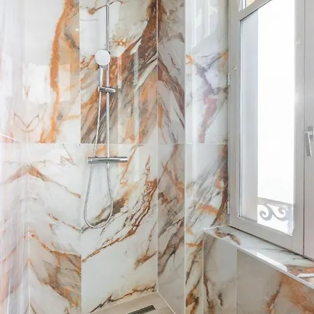 Le De Medreville - 6pers - 3ch - 2sdb Nancy